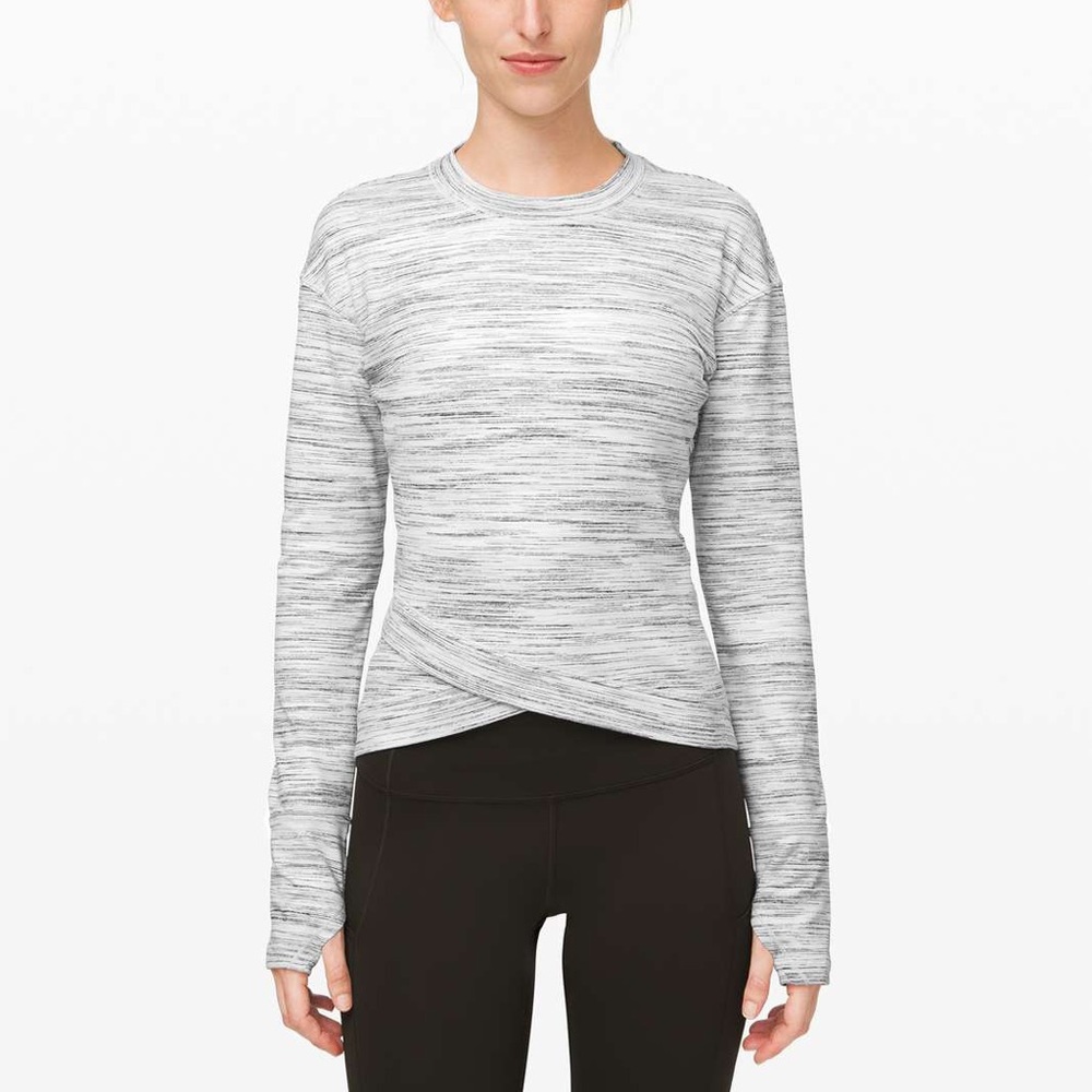 lululemon close to crossing long sleeve
